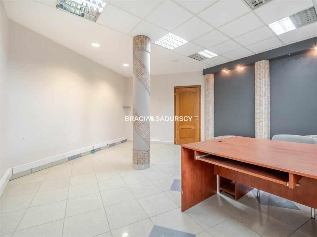 lokal biurowy 44 m² Prądnik Biały biurowiec - Widok 6