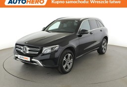 Mercedes-Benz Klasa GLC PHEV 4x4 automat full LED klima auto grzane fotele kamerai czujniki