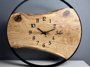 Zegar ścienny loft w stalowej obręczy z elementem drewna, na zamowienie -1