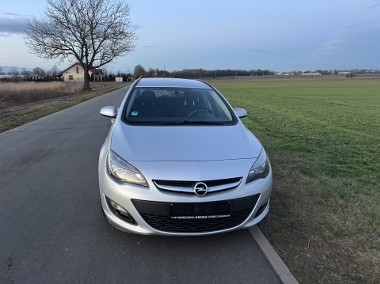 Opel Astra J 1,7 cdti-1