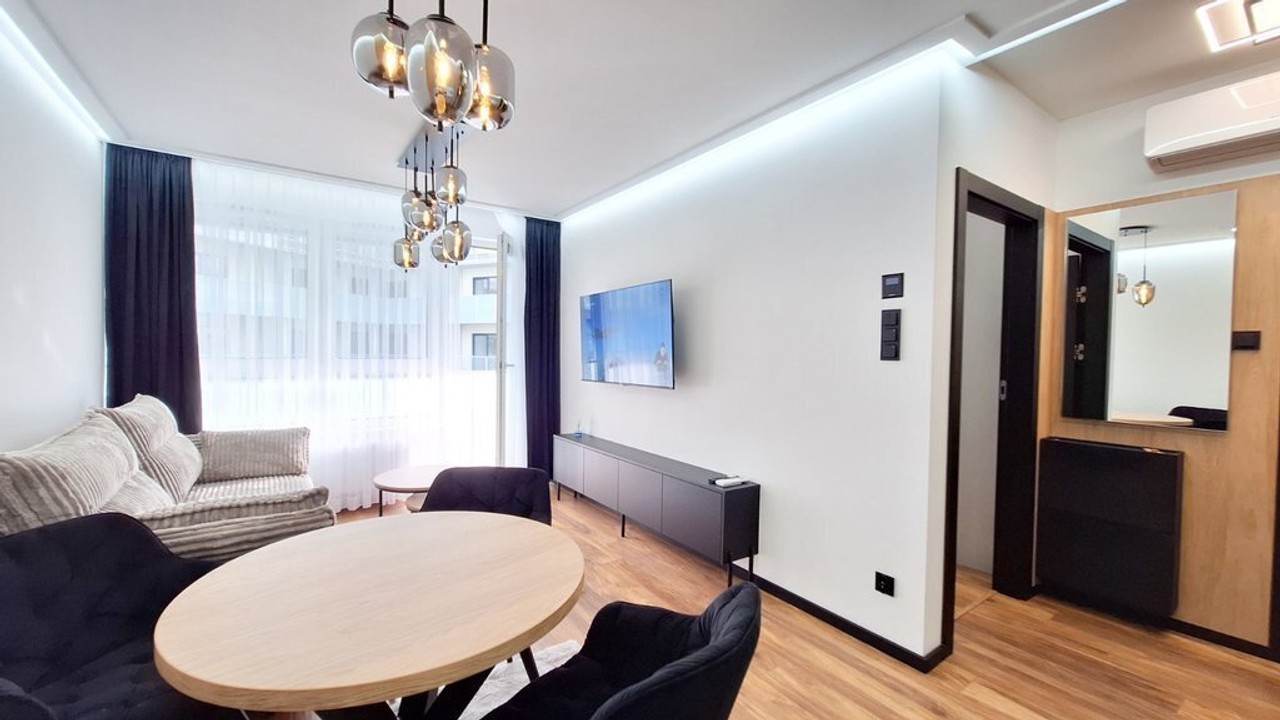 LUKS 2 POK - CENTRUM - PARKING - SPA - SIŁOWNIA - Widok 3