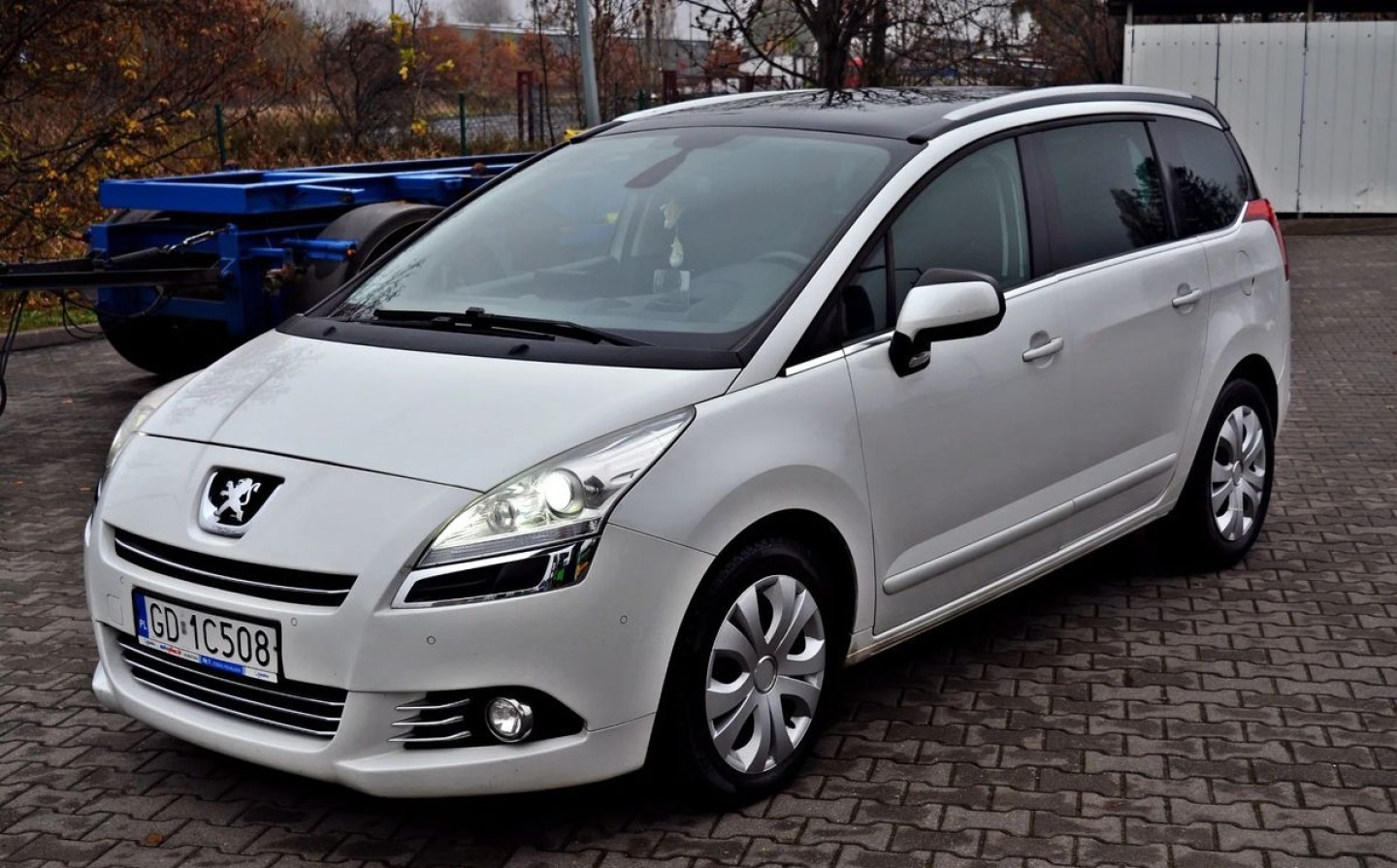 Peugeot 5008 I