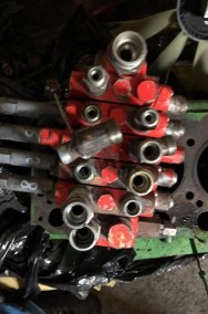 Manitou 626 | 628 - Rozdzielacz Hydrauliczny-2