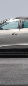 Hyundai ix35 , Skóra, Klimatronic, Tempomat, Parktronic,-4