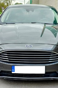 Ford Fusion-2