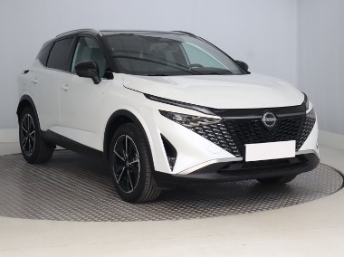 Nissan Qashqai III , 1. Właściciel, Serwis ASO, Automat, VAT 23%, Skóra, Navi,-1