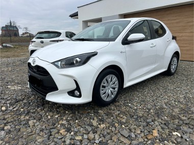 Toyota Yaris 2022r 1.0 39tys km gwarancja-1