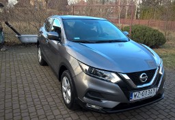 Nissan Qashqai II Acenta 1332 cm 3, moc 140 km 2018, benzyna