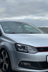 Volkswagen Polo V-2