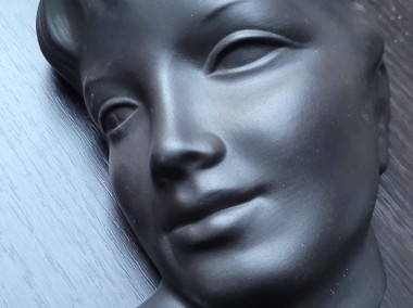 Kolekcjonerska ceramiczna maska relief model Ursula 950 Wormser Terra-Sigillata-1