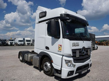 Mercedes-Benz Actros-1