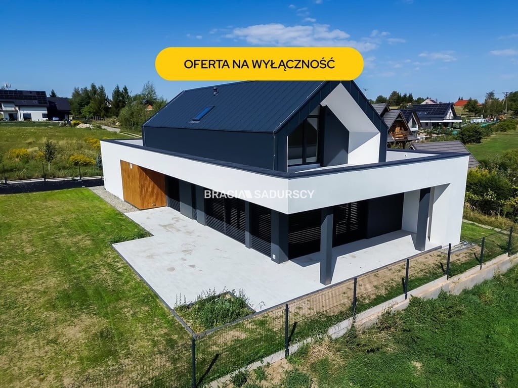 Dom na sprzedaż, 4 pokoje, 182 m², Bębło