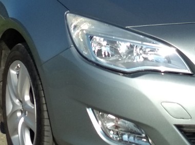 Opel Astra 1.7 CDTI kombi-1