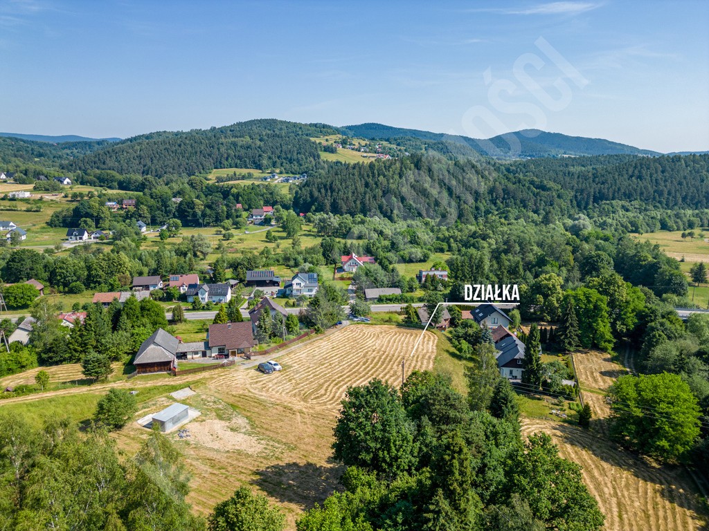 Działka mieszkaniowo-usługowa 2850 m² – Stryszawa - Więcej