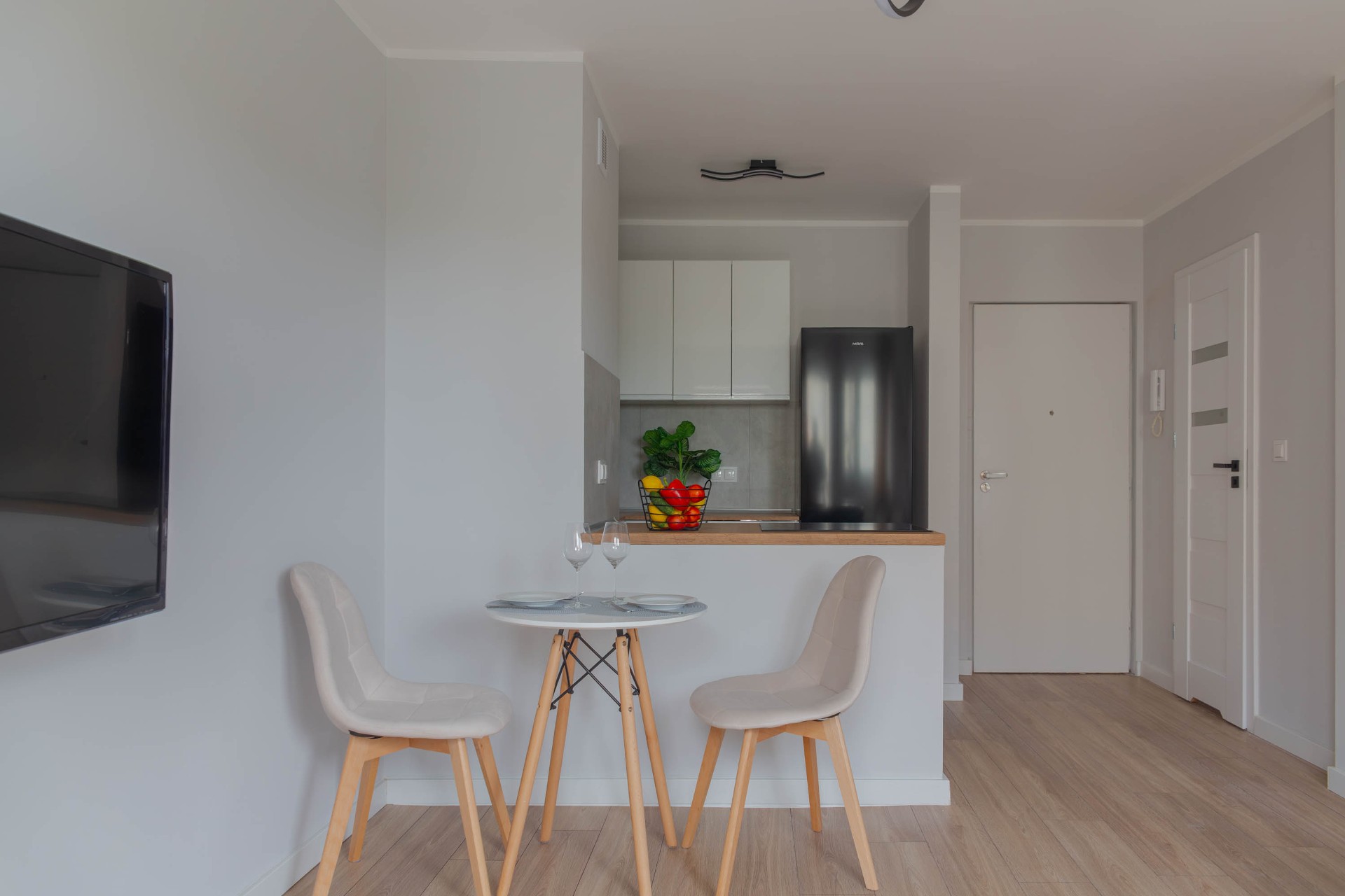 **2 pokoje – balkon - świeżo po remoncie – bez prowizji - WUM** - Widok 2