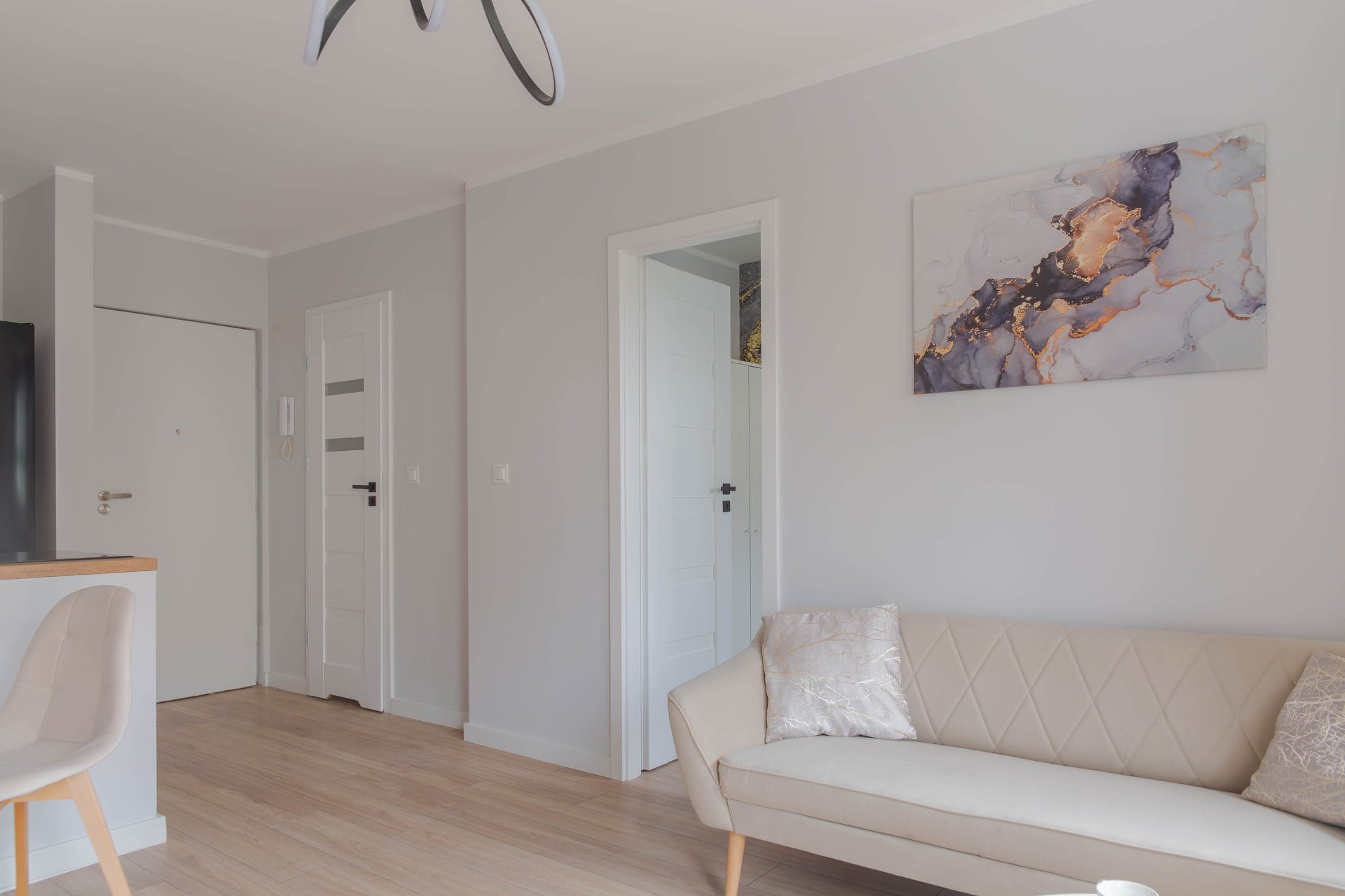 **2 pokoje – balkon - świeżo po remoncie – bez prowizji - WUM** - Widok 5