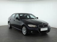 BMW SERIA 3 IV (E90/E91/E92/E93) BMW SERIA 3 , Navi, Klimatronic, Tempomat, Parktronic,ALU