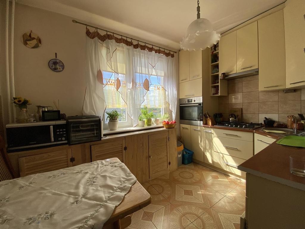 Mieszkanie 3 pokojowe 64 m kw. w Pionkach. - Widok 6