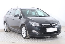 Opel Astra J , Serwis ASO, Skóra, Xenon, Bi-Xenon, Klimatronic, Tempomat,