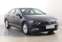 Volkswagen Passat B8 , Salon Polska, Klimatronic, Tempomat, Parktronic