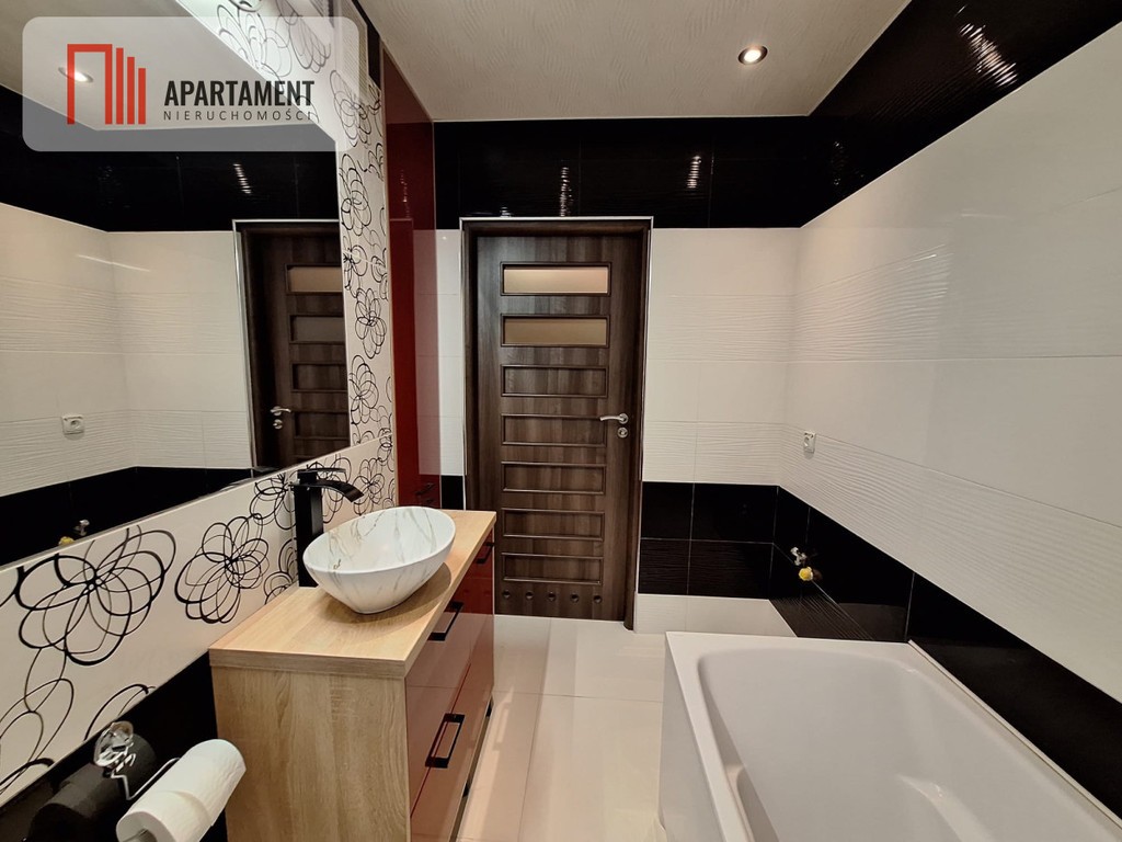 2 pok. 40,70 m2 Jana III Sobieskiego