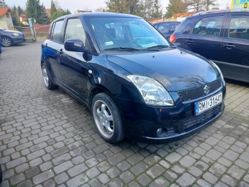 suzuki swift z gazem