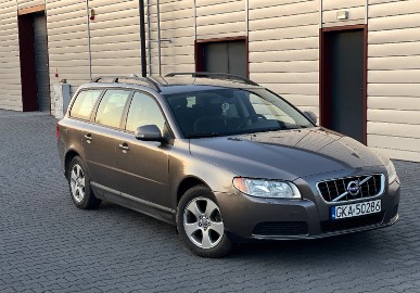 Volvo V70 III