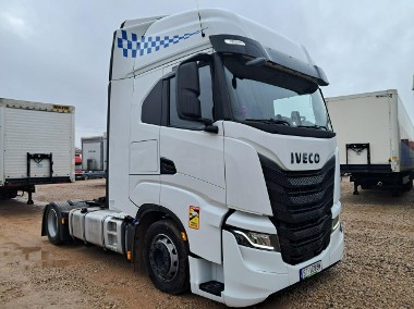 Iveco As440-1