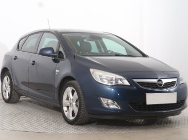 Opel Astra J , Serwis ASO, Automat, Klimatronic, Tempomat-1