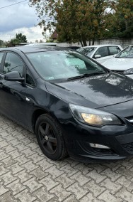 Opel Astra rocznik 2013 1.6 benzyna-2