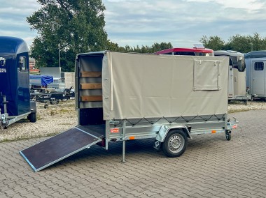 Przyczepa do przewozu żywych zwierząt 750 kg z plandeką, wentylacją-1
