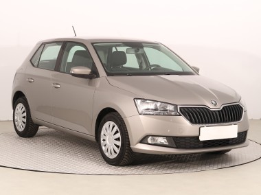 Skoda Fabia III , Salon Polska, Serwis ASO, Klima, Tempomat, Parktronic,-1