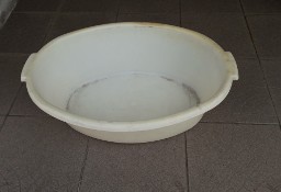 Wanienka plastikowa biała, owalna, 60x40 cm, 20 cm głębokości.