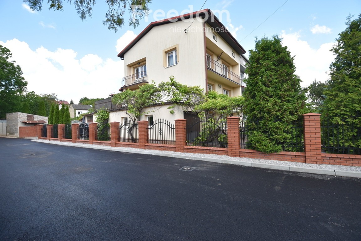 Komfortowy dom z tarasem | Ostrowiec Św. – pohled 3