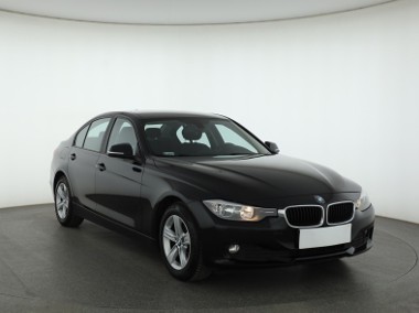 BMW SERIA 3 , Salon Polska, Serwis ASO, Automat, VAT 23%, Klimatronic-1