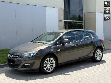 Opel Astra J 1.4 Turbo-1