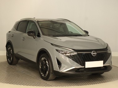 Nissan Qashqai III , 1. Właściciel, Serwis ASO, Automat, VAT 23%, Skóra, Navi,-1