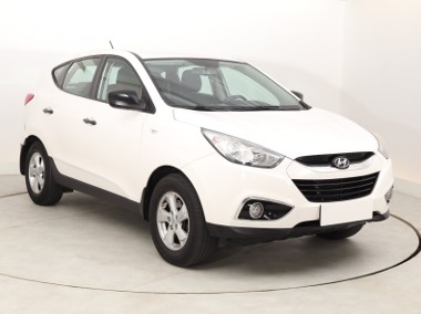 Hyundai ix35 , Salon Polska, GAZ, Automat, Klima, Parktronic-1