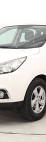 Hyundai ix35 , Salon Polska, GAZ, Automat, Klima, Parktronic-3