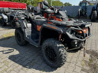 Can-Am Outlander Max-1