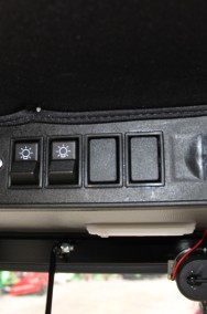 Kabina do ciągnika C-330 bez błotników Naglak "Elegant" kolor RAL7035-2