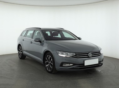 Volkswagen Passat B8 , Salon Polska, 1. Właściciel, Automat, VAT 23%, Klimatronic,-1
