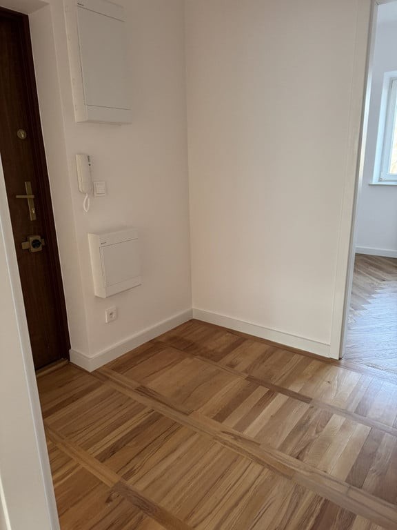 Mieszkanie BEZPOŚREDNIO, 3 pokoje, 49,11 m² Warszawa - Widok 2