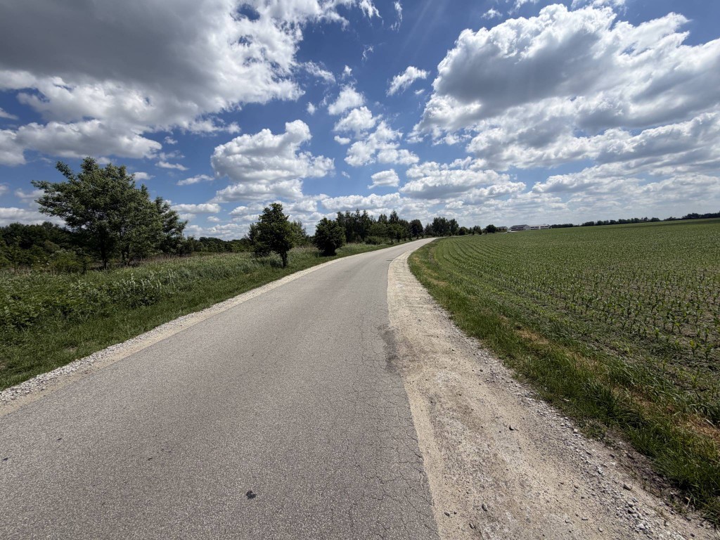 Duża działka budowlana z warunkami zabudowy - View 4
