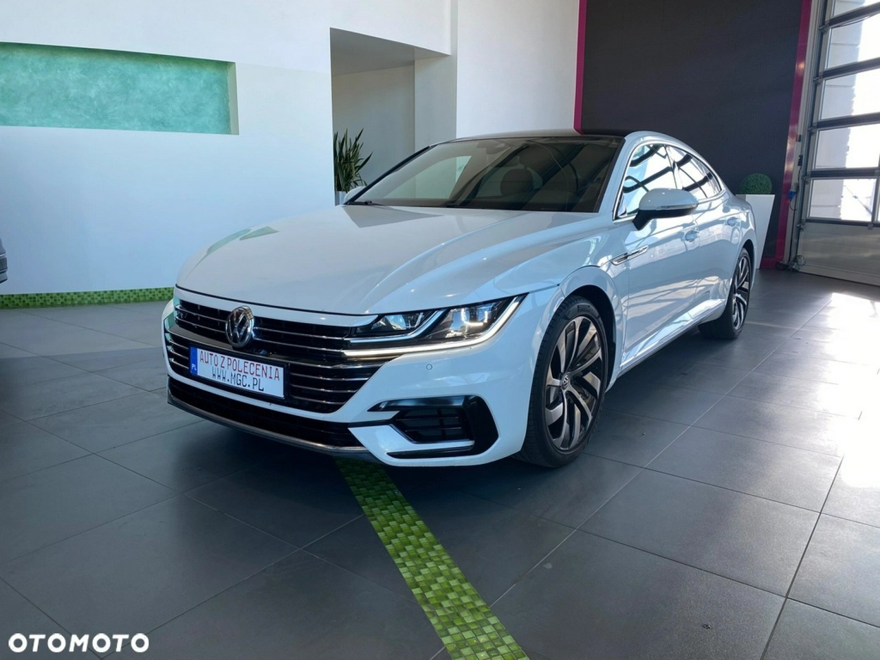 Volkswagen Arteon Volkswagen Arteon R-Line, Bogate wyposażenie, 4Motion, DSG7, 190KM!