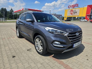 Hyundai Tucson blue 1.6 GDi 2WD Navi-1