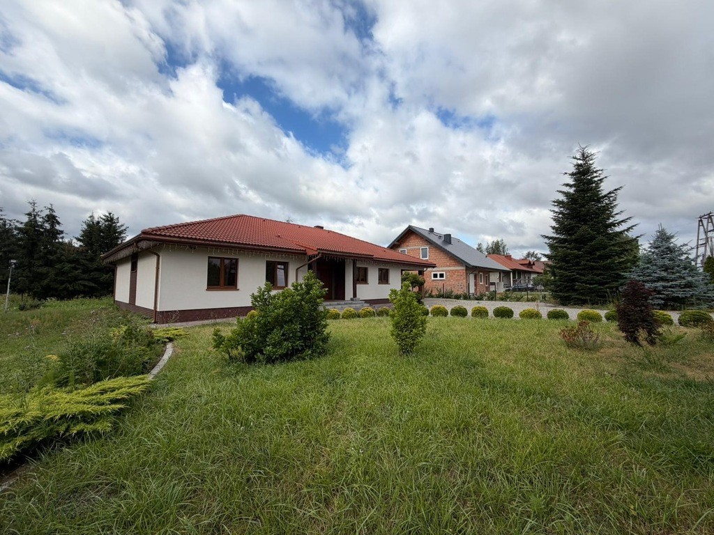 Dom z 2020r. I 2507 m² działki I 10 min od Radomia - Widok 4