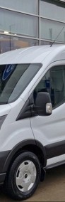 Ford Transit-4