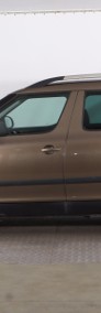 Skoda Yeti I , Klimatronic, Parktronic, Podgrzewane siedzienia,ALU-4