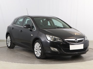 Opel Astra J , Xenon, Klimatronic, Tempomat, Podgrzewane siedzienia,ALU-1